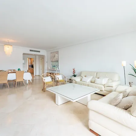 Palm Beachfront Appartement