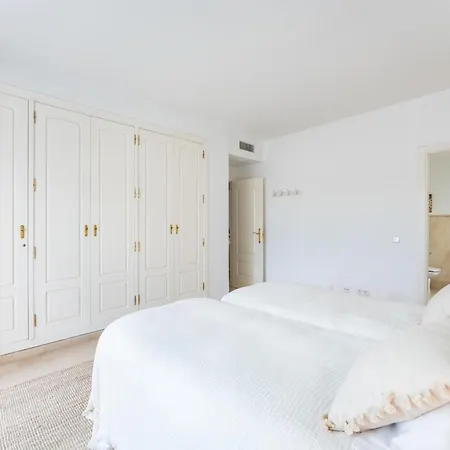 Palm Beachfront 아파트 마르베야