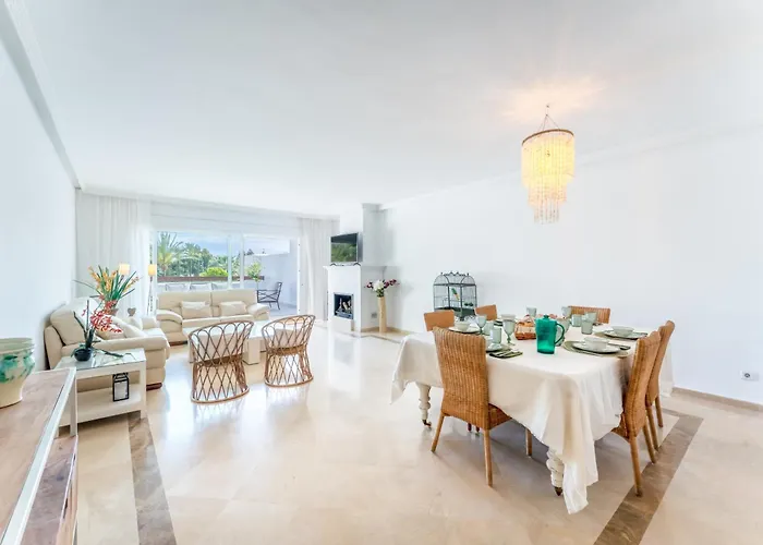 Palm Beachfront * מארבלה