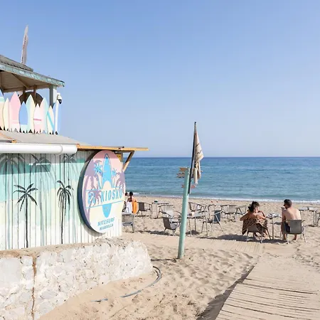 Palm Beachfront Apartment