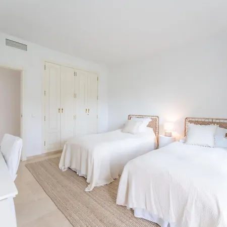 Apartment Palm Beachfront