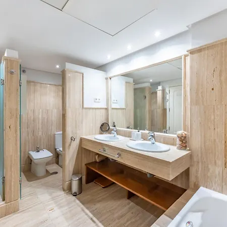 Διαμέρισμα Palm Beachfront Μαρμπέλλα