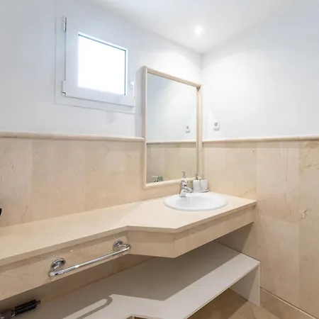 Διαμέρισμα Palm Beachfront *